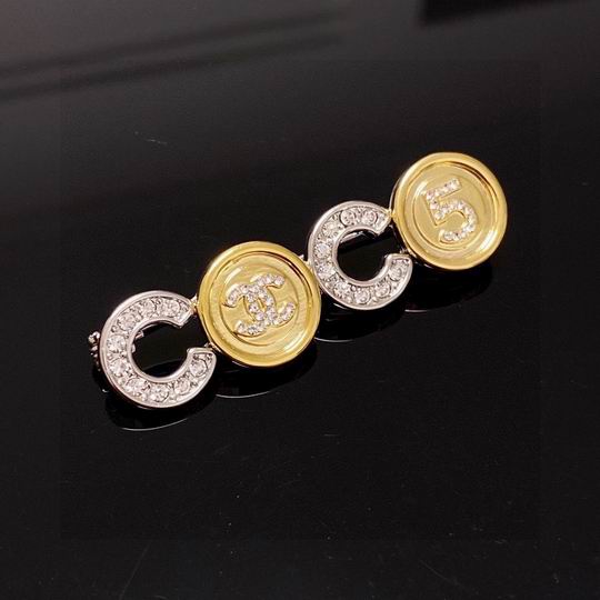 Chanel Brooch 12lyh61